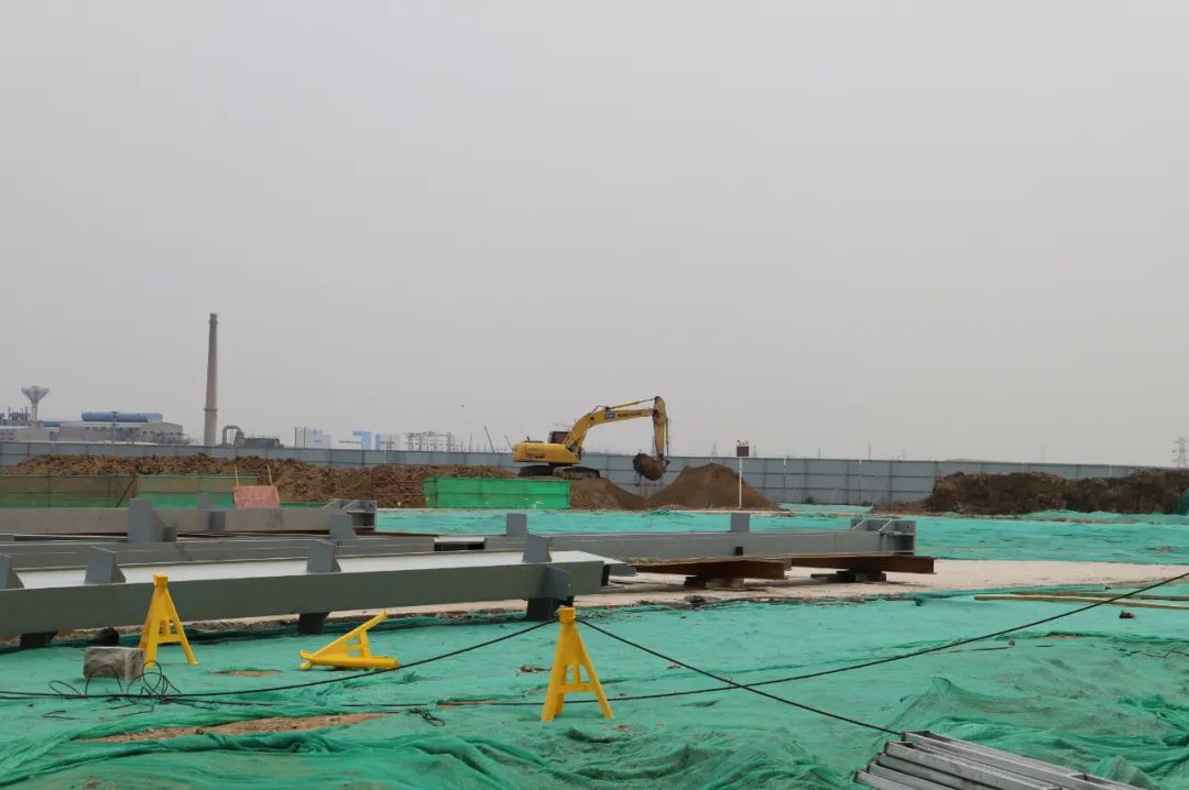 争取今年年底实现项目